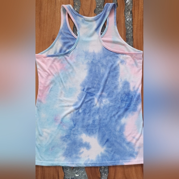 NWOT- I Woke Up Like This #MARRIED Tie Dye Racerback Top, Medium - Picture 6 of 6